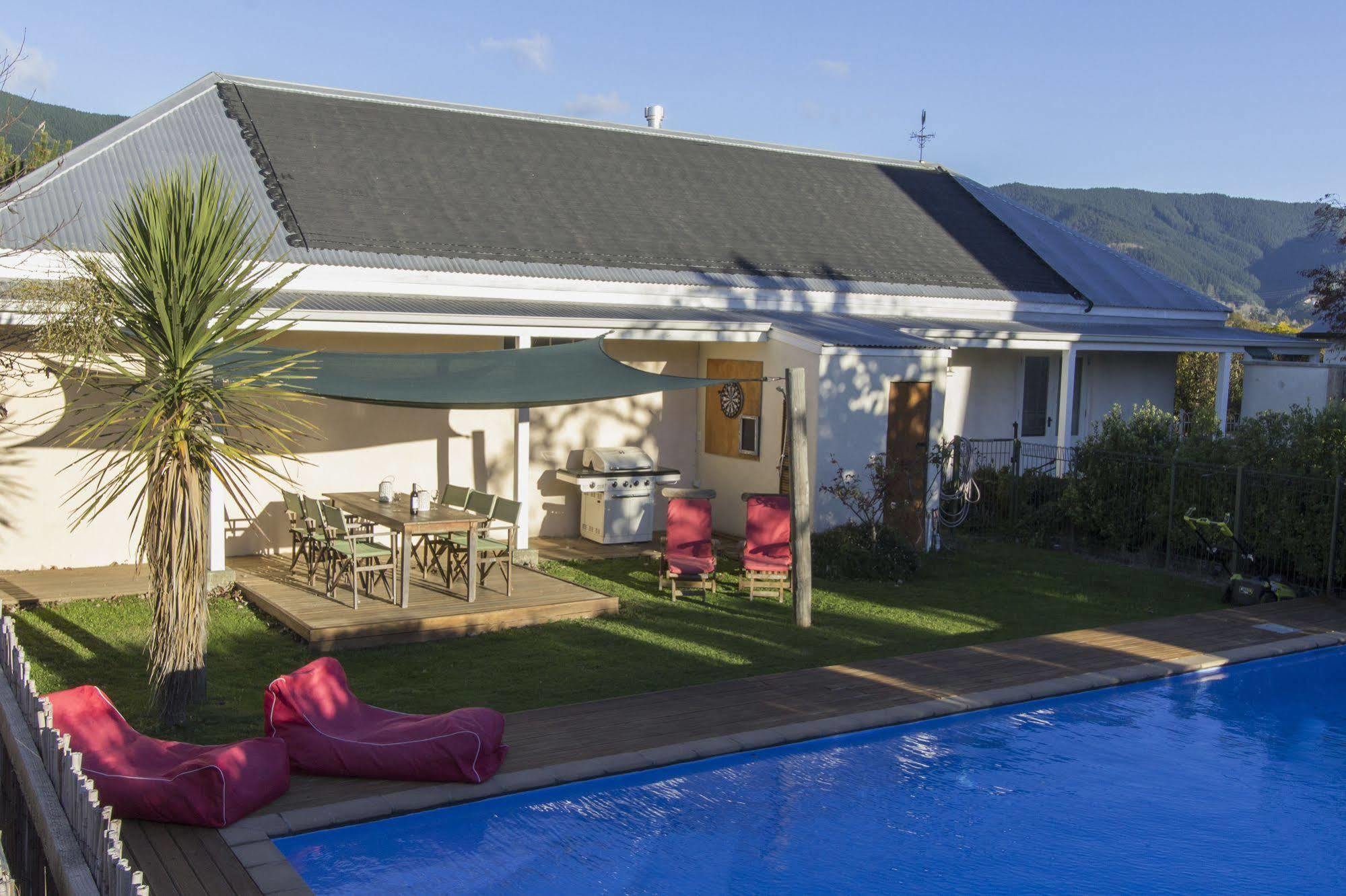 Woodstock Suite Nelson Exterior foto